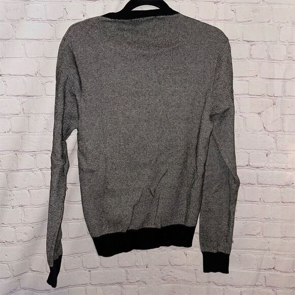 Mutual Weave Sweater Size Small - Picture 3 of 4